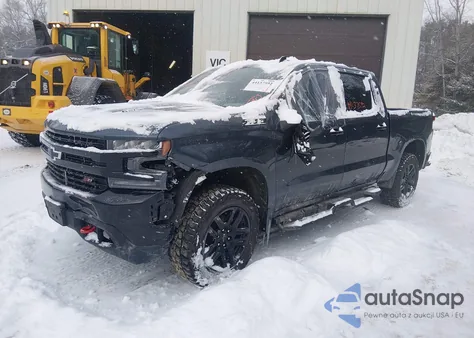 2021 Chevrolet Silverado 1500 4Wd Short Bed Lt Trail Boss z USA, uszkodzony, nr VIN 1GCPYFED7MZ385404